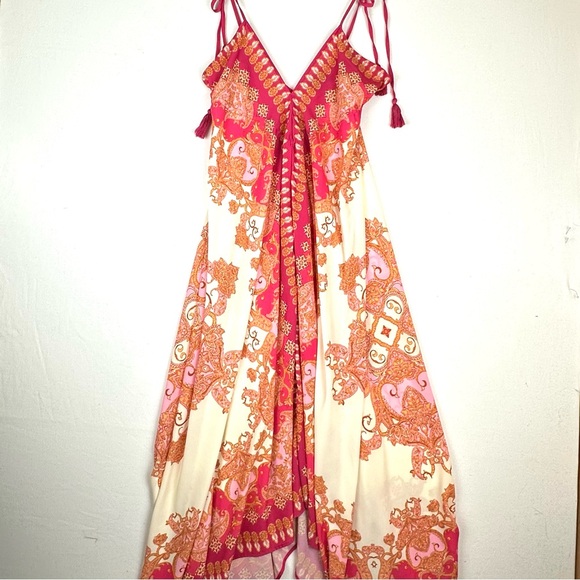 Vici Handkerchief Hem Spaghetti Tie Strap Flowy Dress Party - Picture 1 of 7